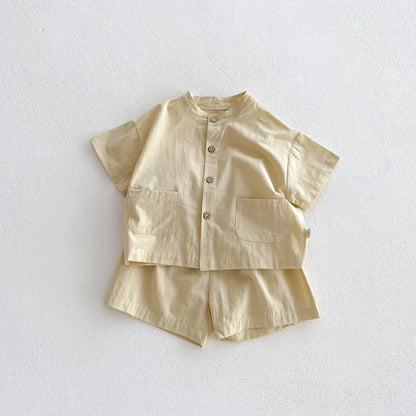 Tenue bébé confortable aux tons terreux