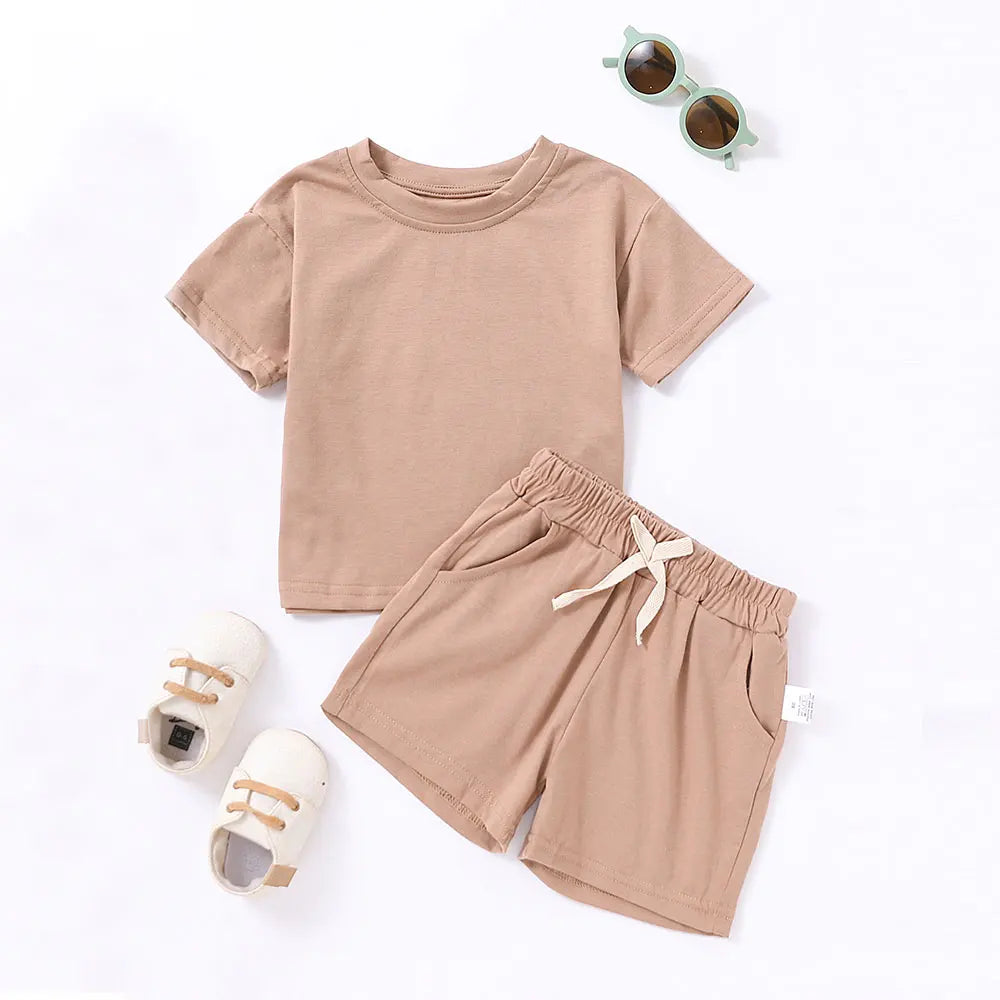 Kids' Solid Color T-Shirt & Shorts Set