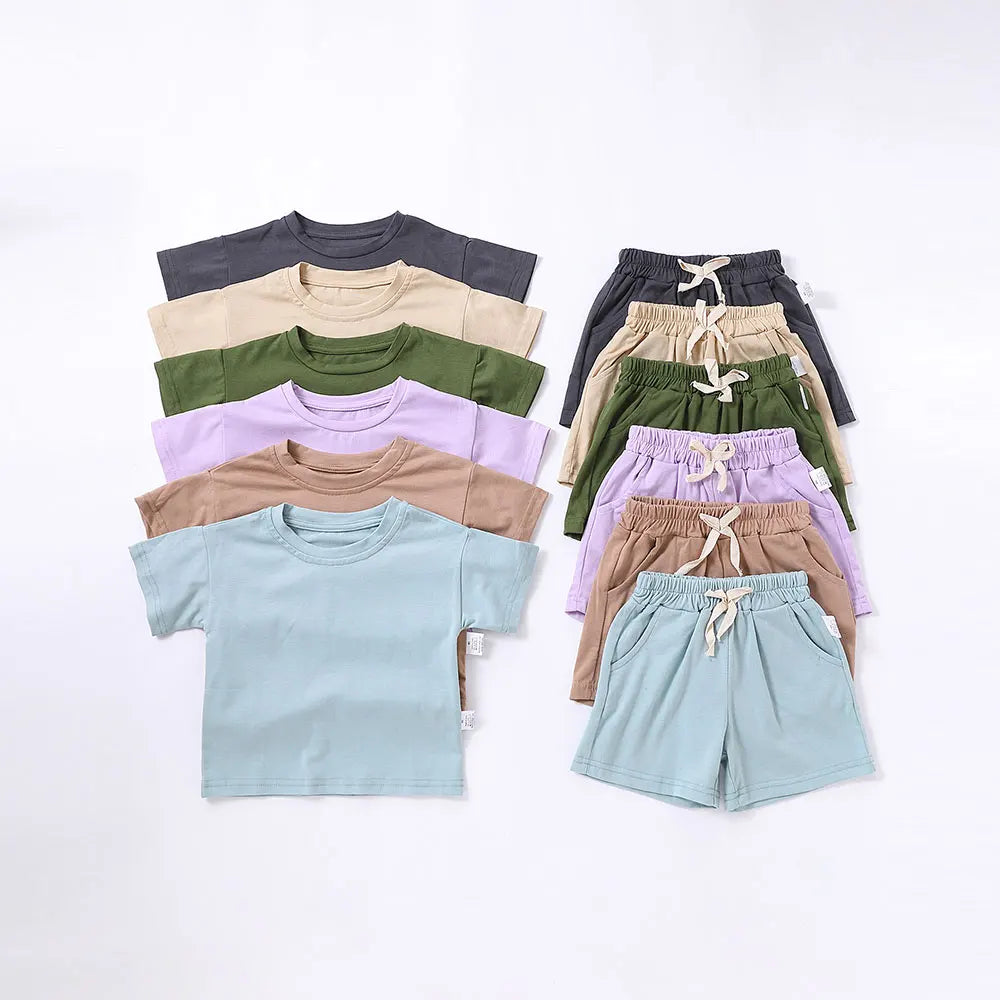 Kids' Solid Color T-Shirt & Shorts Set