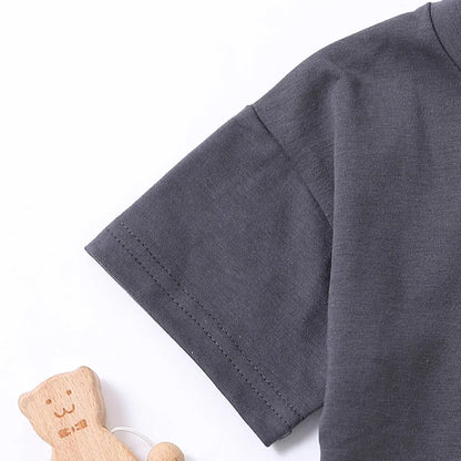 Kids' Solid Color T-Shirt & Shorts Set