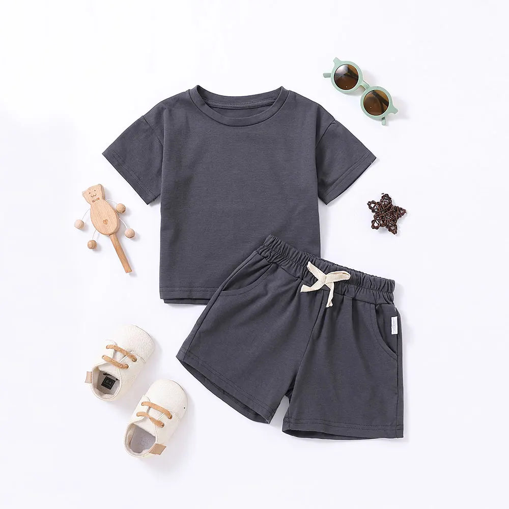 Kids' Solid Color T-Shirt & Shorts Set