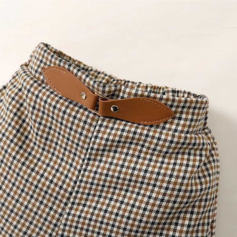 Trendy Ribbed Top and Plaid Shorts Set with Belt